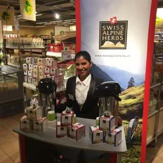 Suisse Alpine Herbst Tee Degustation 9. Nov.16.jpg